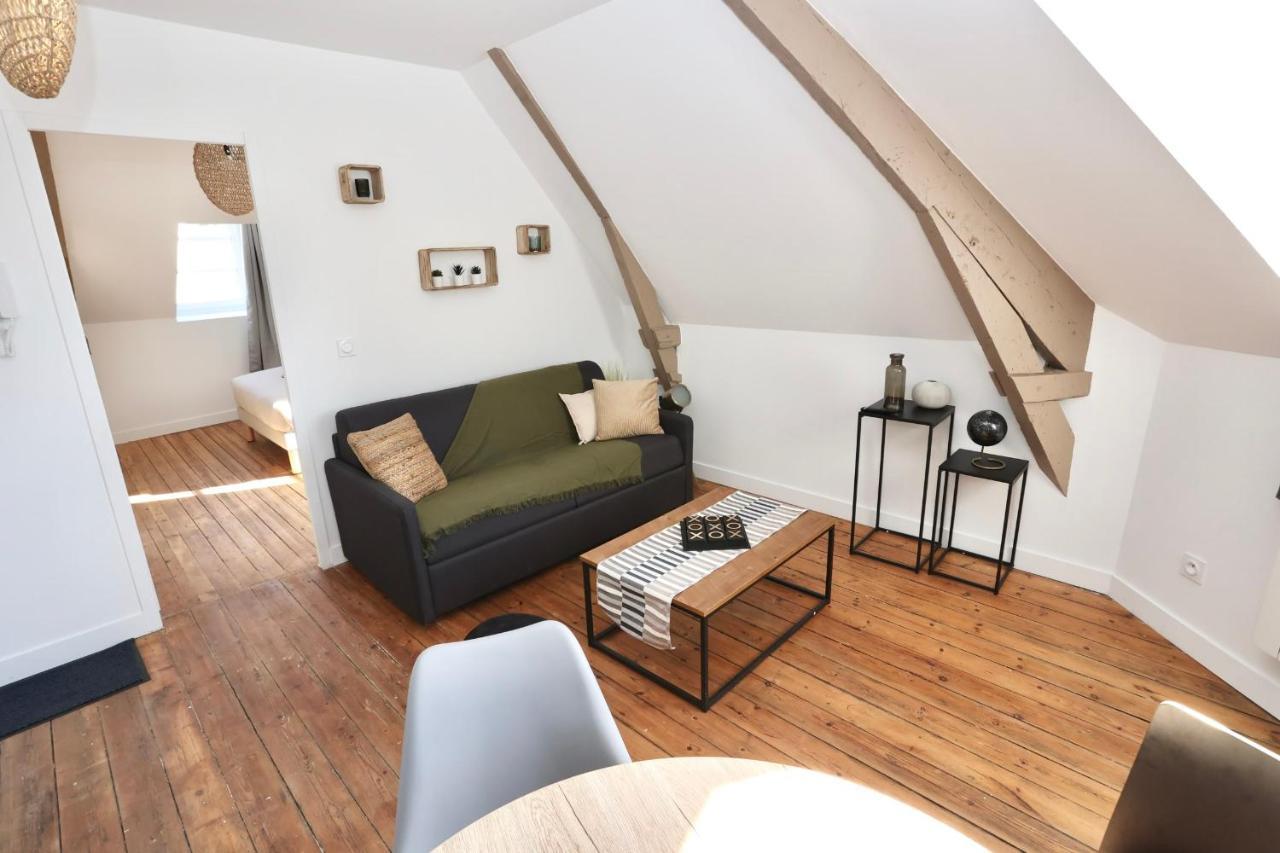 Napoleon Gare 7 T2 Dernier Etage Bylocly Apartment Pontivy Exterior photo